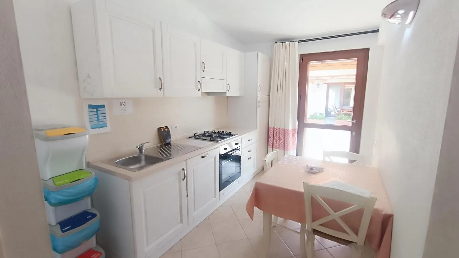Case Vacanze Nioleo - Apartments And Pool Italy