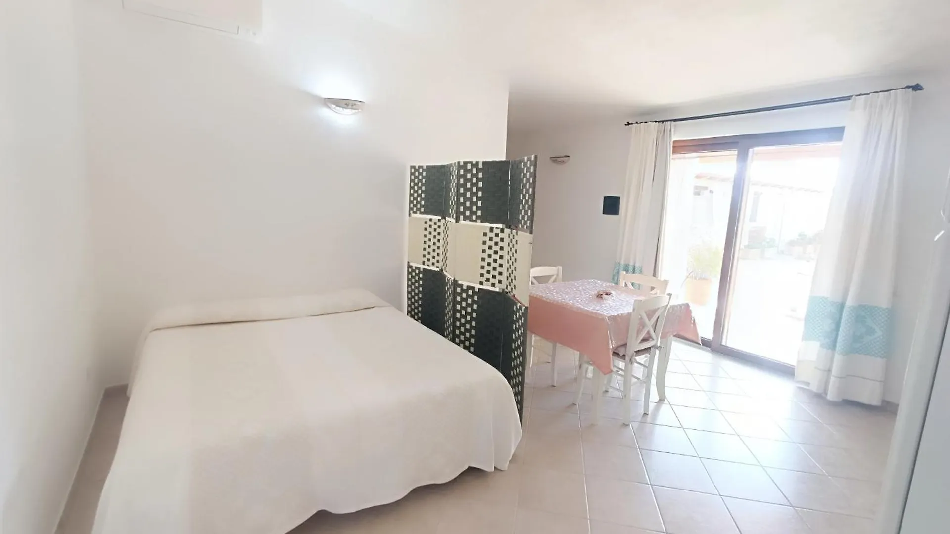 Case Vacanze Nioleo - Apartments And Pool