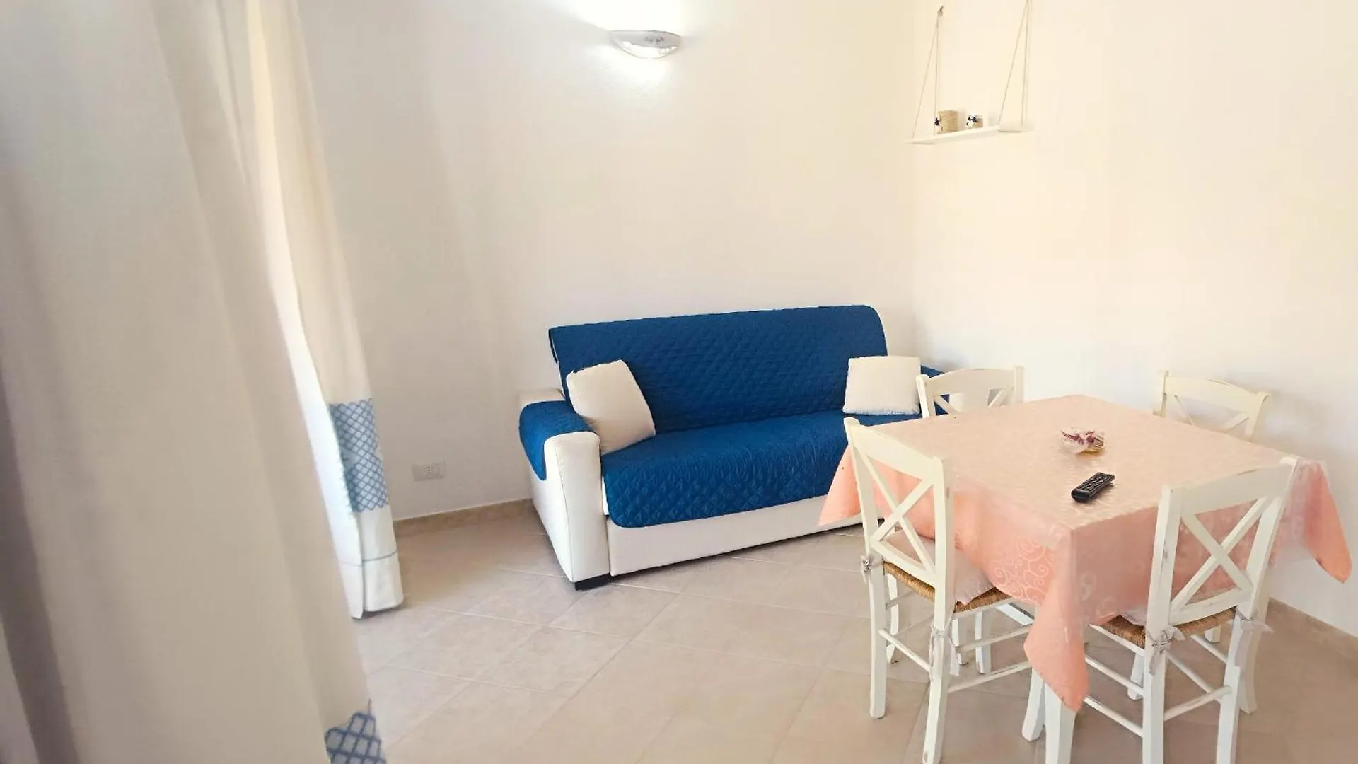 Case Vacanze Nioleo - Apartments And Pool