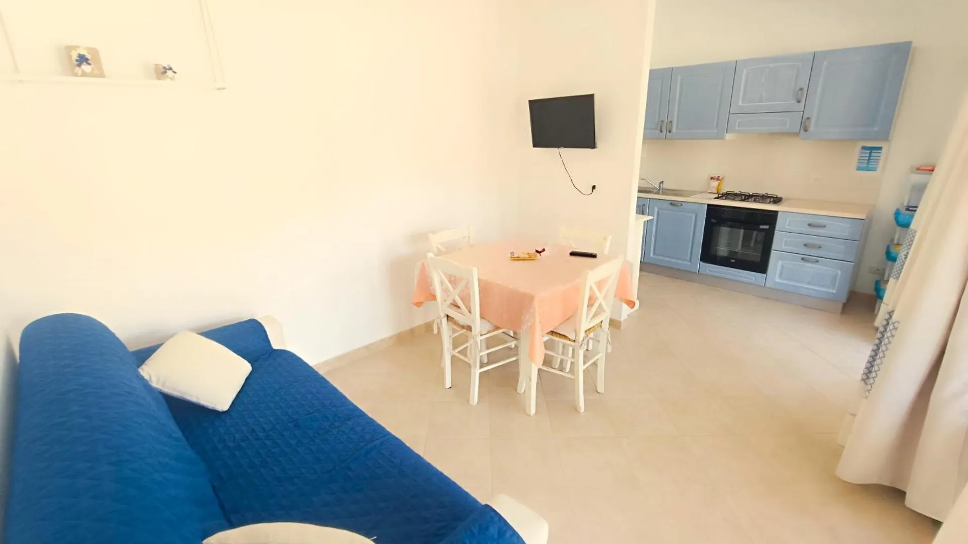 Case Vacanze Nioleo - Apartments And Pool